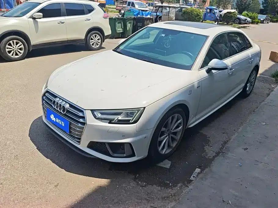 Audi A4L 2019 40 TFSI Fashion Edition (National V Emission Standard) — миниатюра 1