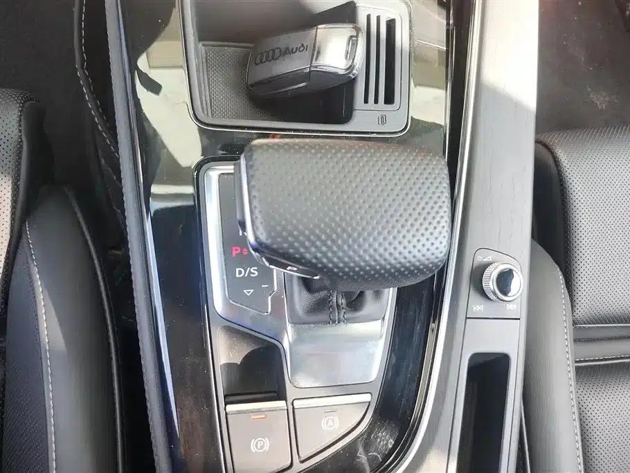 Audi A4L 2024 40 TFSI Luxury Dynamic — миниатюра 16