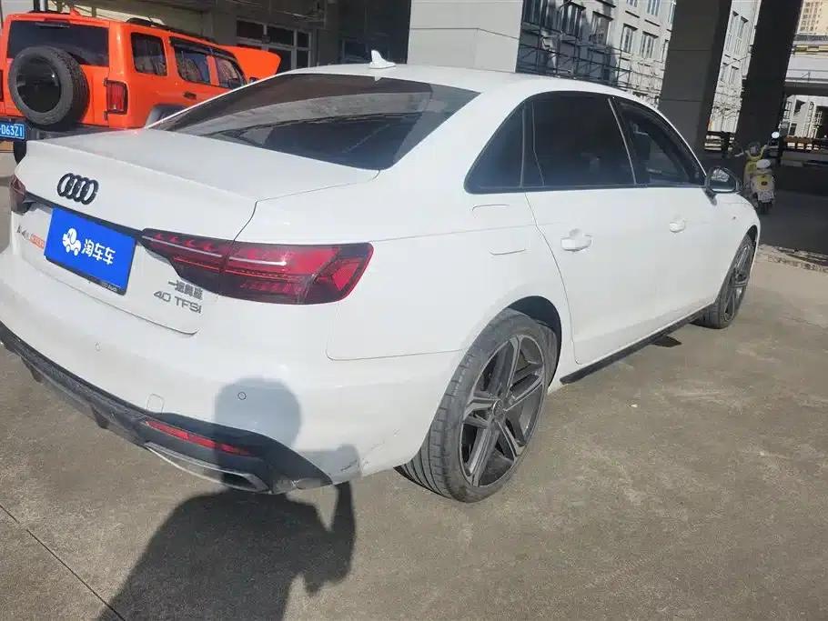 Audi A4L 2024 40 TFSI Luxury Dynamic — миниатюра 3