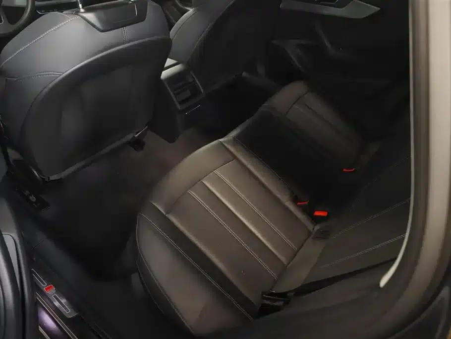 Audi A4L 2020 40 TFSI Fashion Dynamic Edition — миниатюра 11