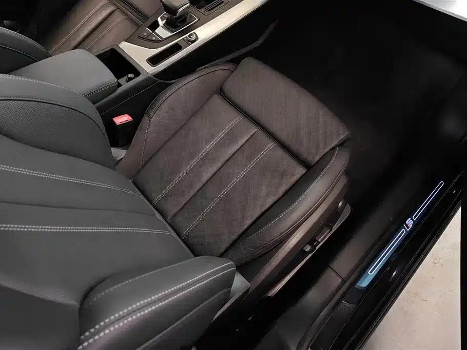 Audi A4L 2020 40 TFSI Fashion Dynamic Edition — миниатюра 8
