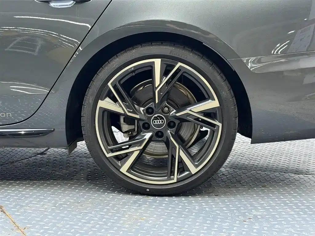 2024 Audi A4L 40 TFSI quattro RS Package (Sports Edition) — миниатюра 12