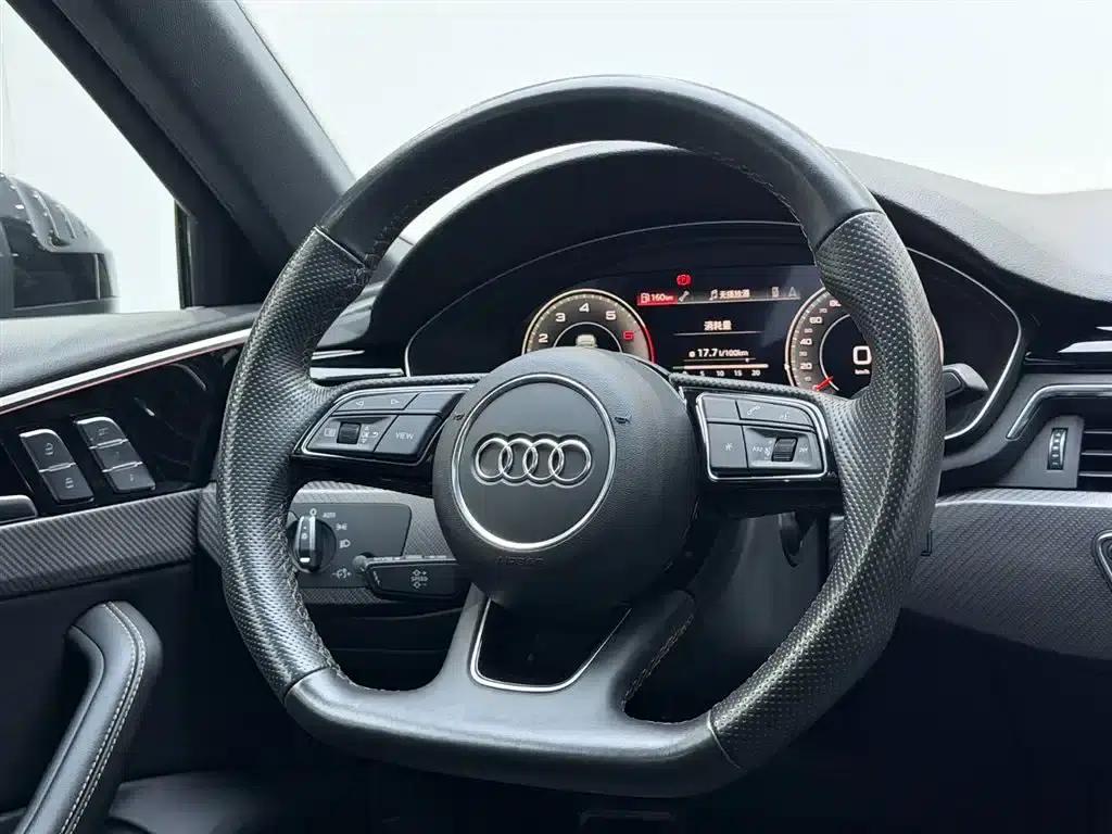 2024 Audi A4L 40 TFSI quattro RS Package (Sports Edition) — миниатюра 13