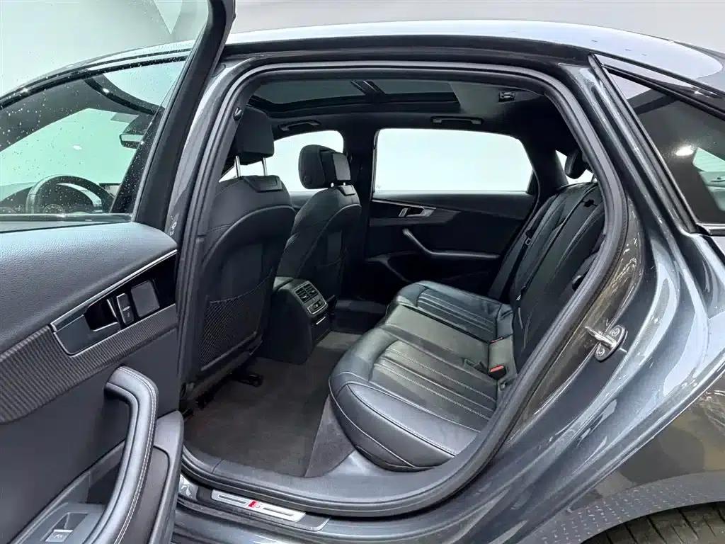 2024 Audi A4L 40 TFSI quattro RS Package (Sports Edition) — миниатюра 15