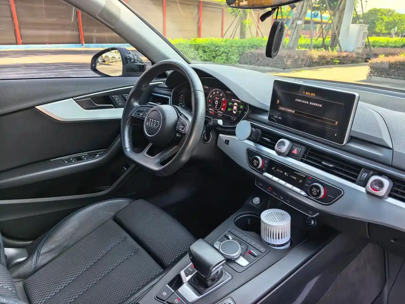 Audi A4L 2018 30th Anniversary Edition 40 TFSI Sport — миниатюра 13