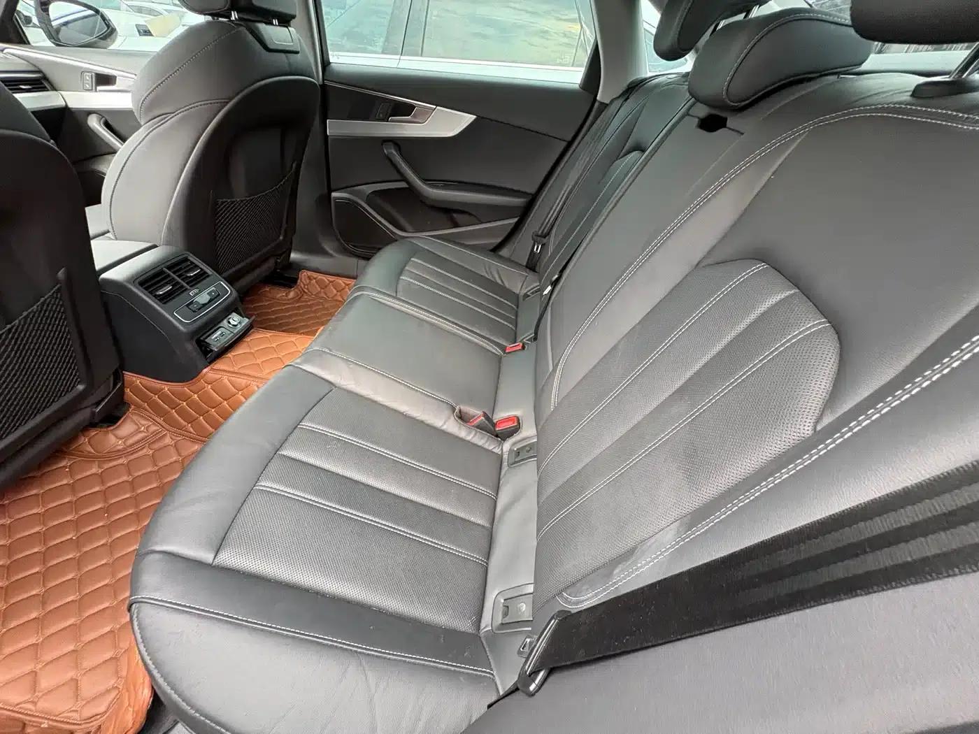 Audi A4L 2020 40 TFSI Fashion Dynamic Edition — миниатюра 12