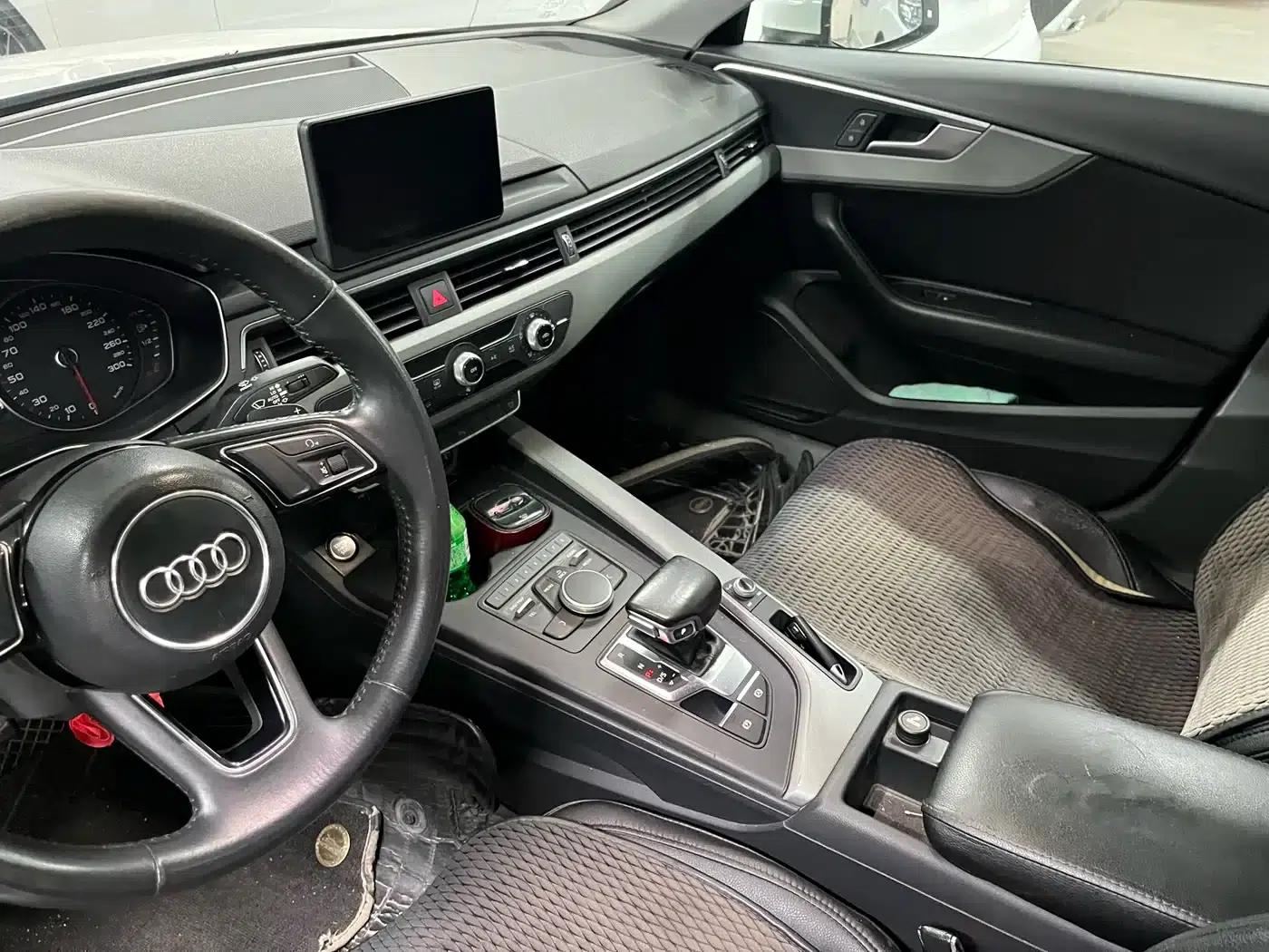 Audi A4L 2018 30th Anniversary Edition 40 TFSI Progressive — миниатюра 5