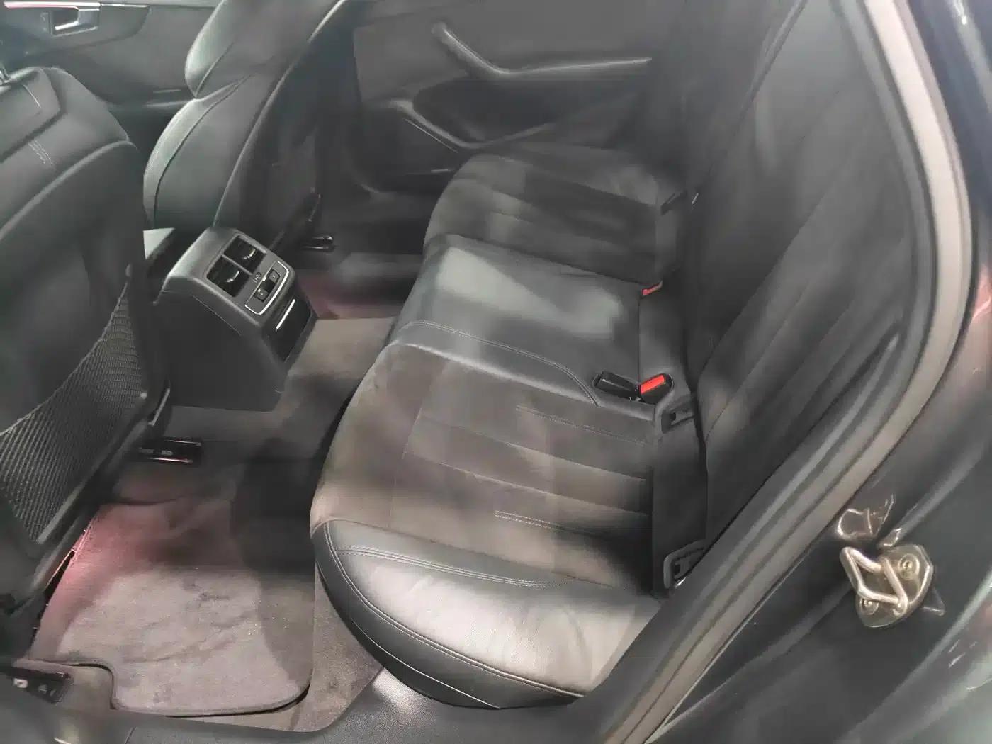 Audi A4L 2022 45 TFSI quattro Premium Dynamic Edition — миниатюра 11