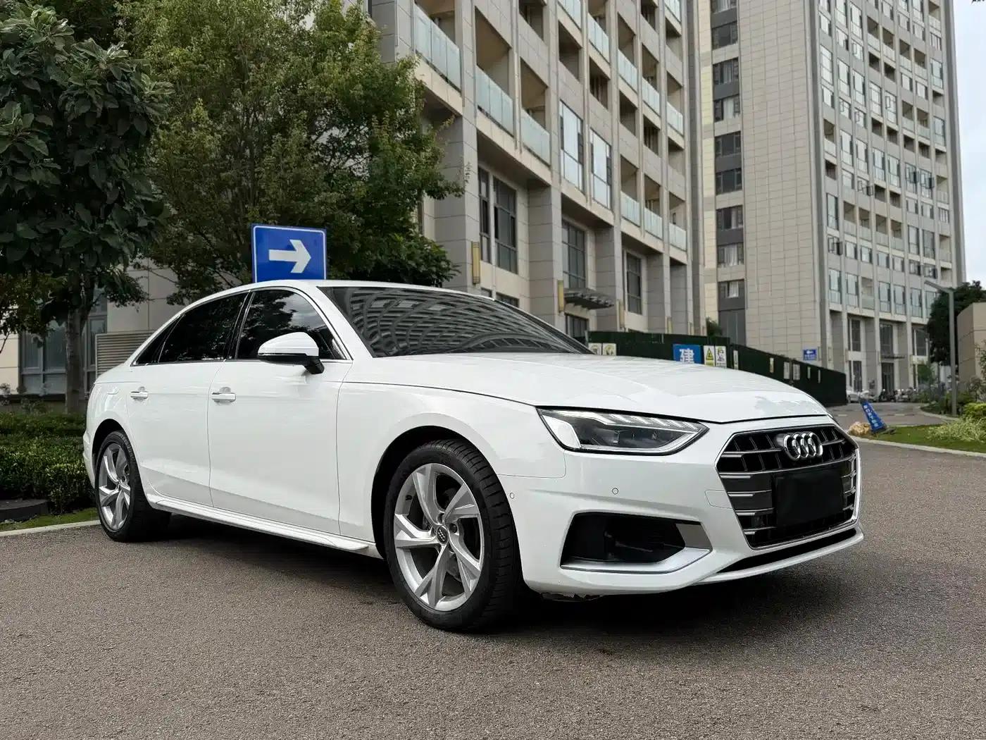 Audi A4L 2020 40 TFSI Luxury Elegance — миниатюра 3