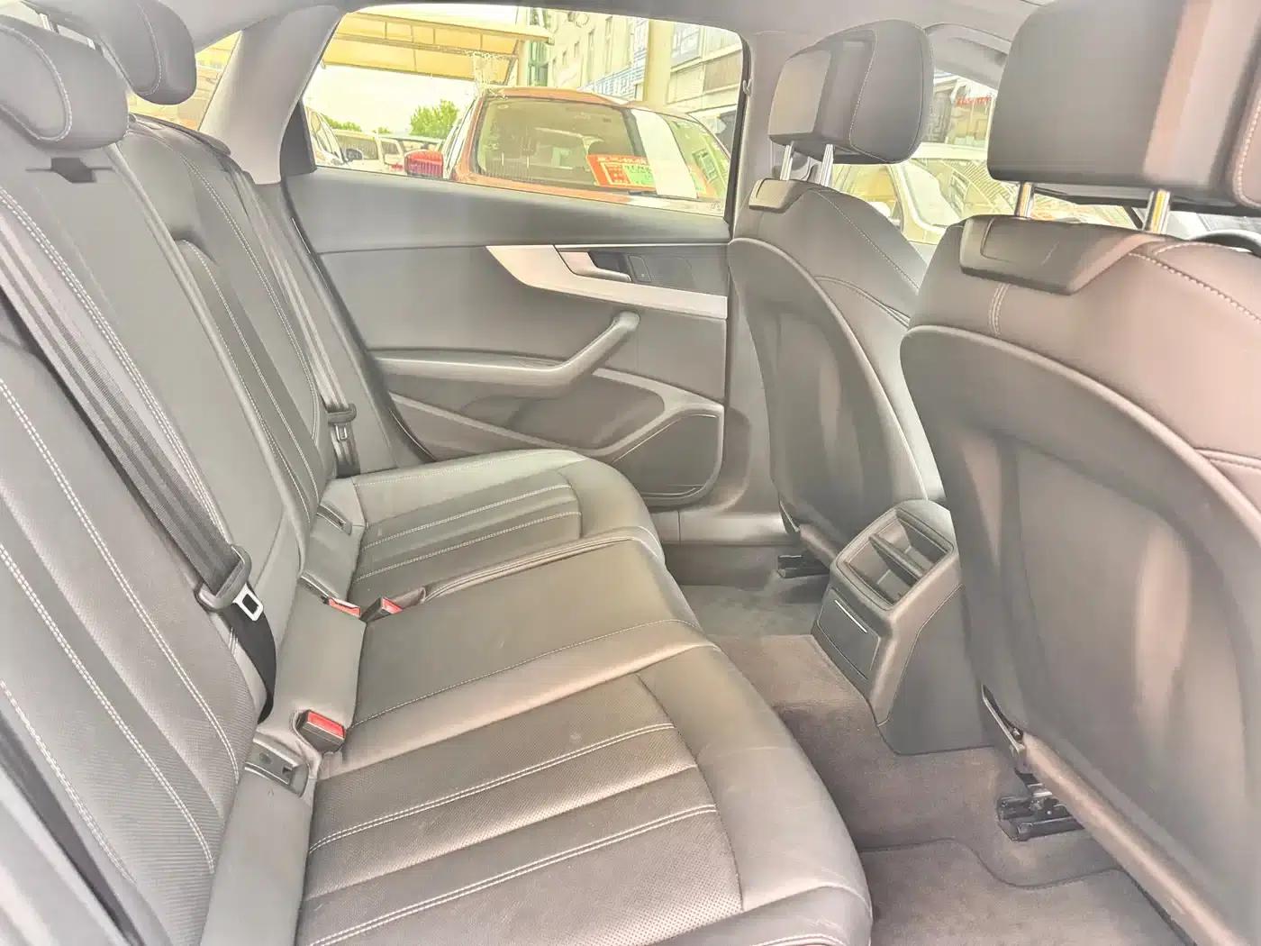 Audi A4L 2020 40 TFSI Fashion Dynamic Edition — миниатюра 11
