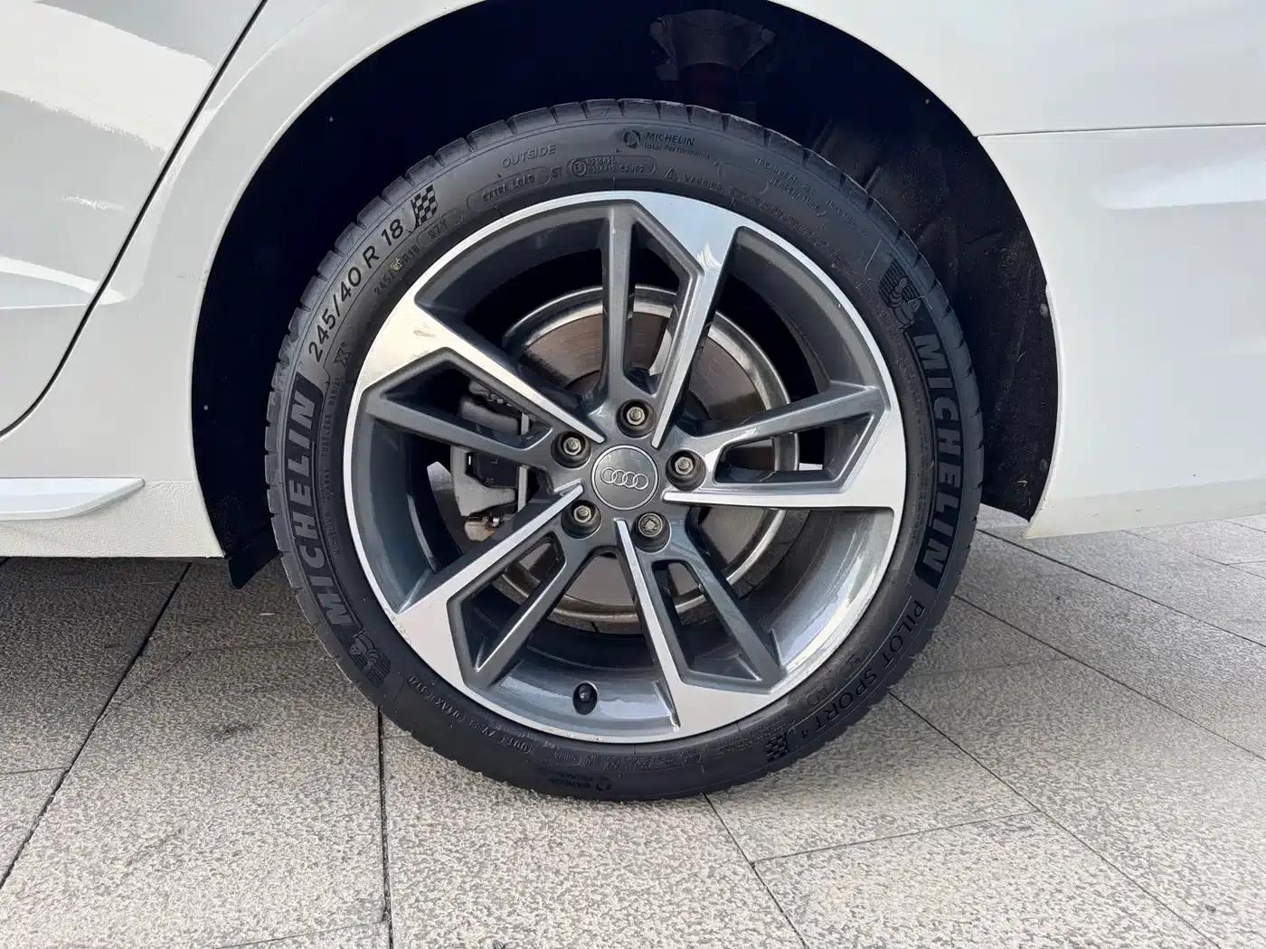 Audi A4L 2020 40 TFSI Fashion Dynamic Edition — миниатюра 10