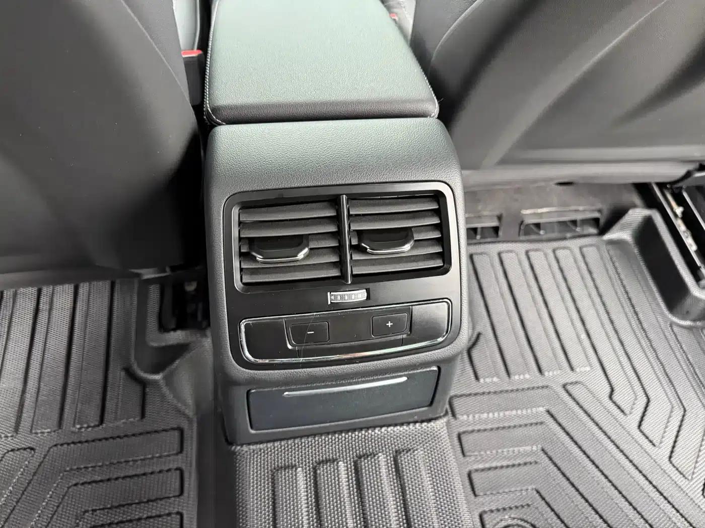 Audi A4L 2024 40 TFSI Fashion Dynamic Edition — миниатюра 12