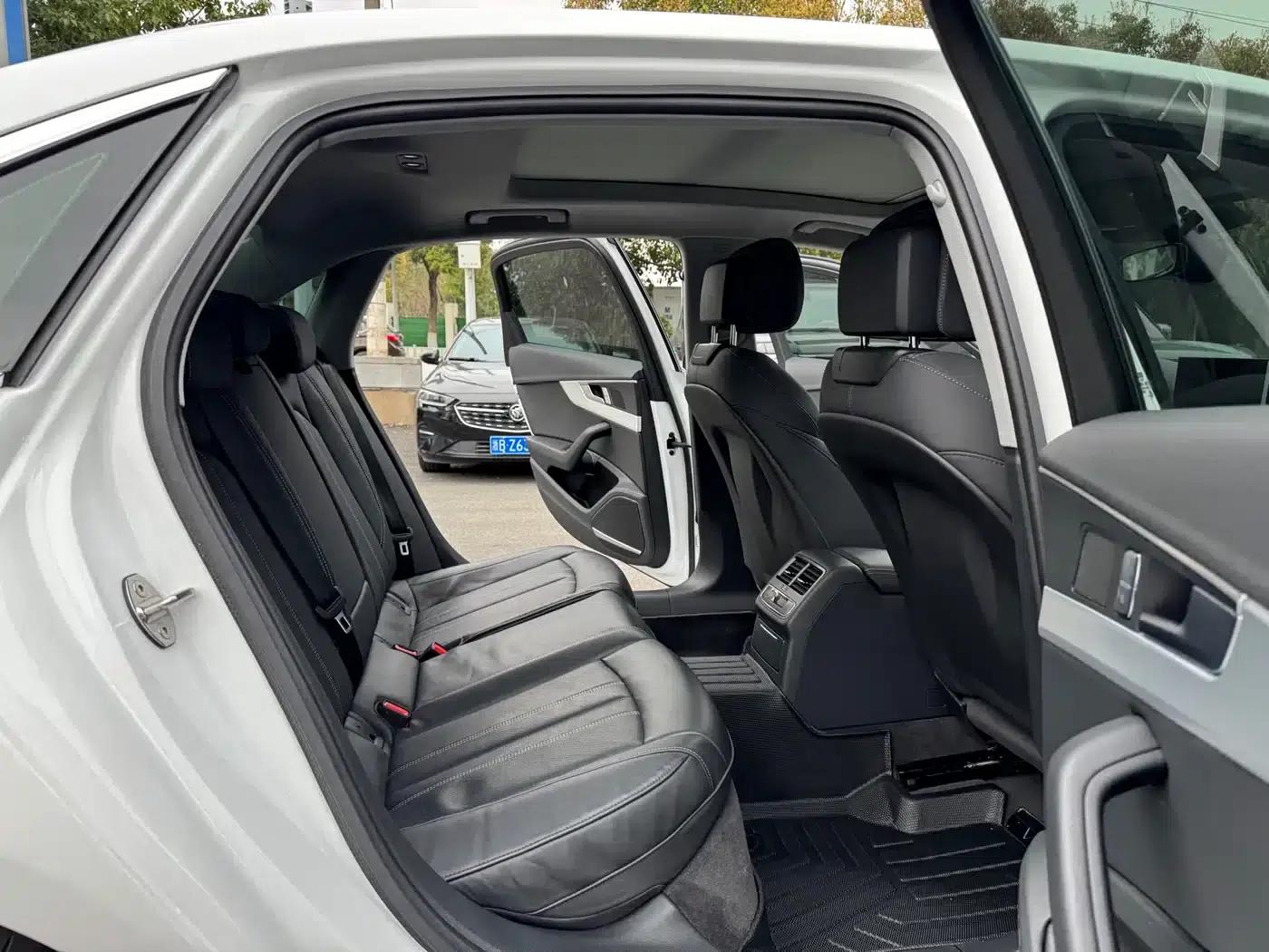 Audi A4L 2024 40 TFSI Fashion Dynamic Edition — миниатюра 13