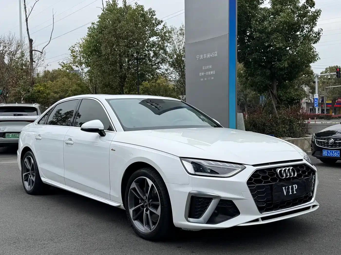 Audi A4L 2024 40 TFSI Fashion Dynamic Edition — миниатюра 3