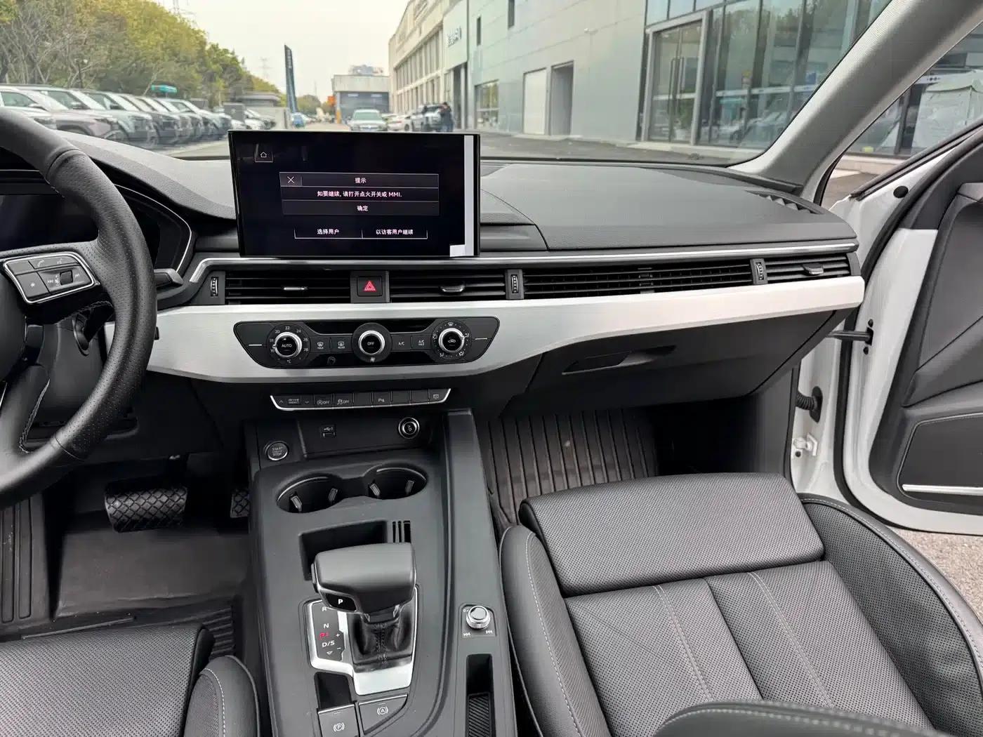 Audi A4L 2024 40 TFSI Fashion Dynamic Edition — миниатюра 6