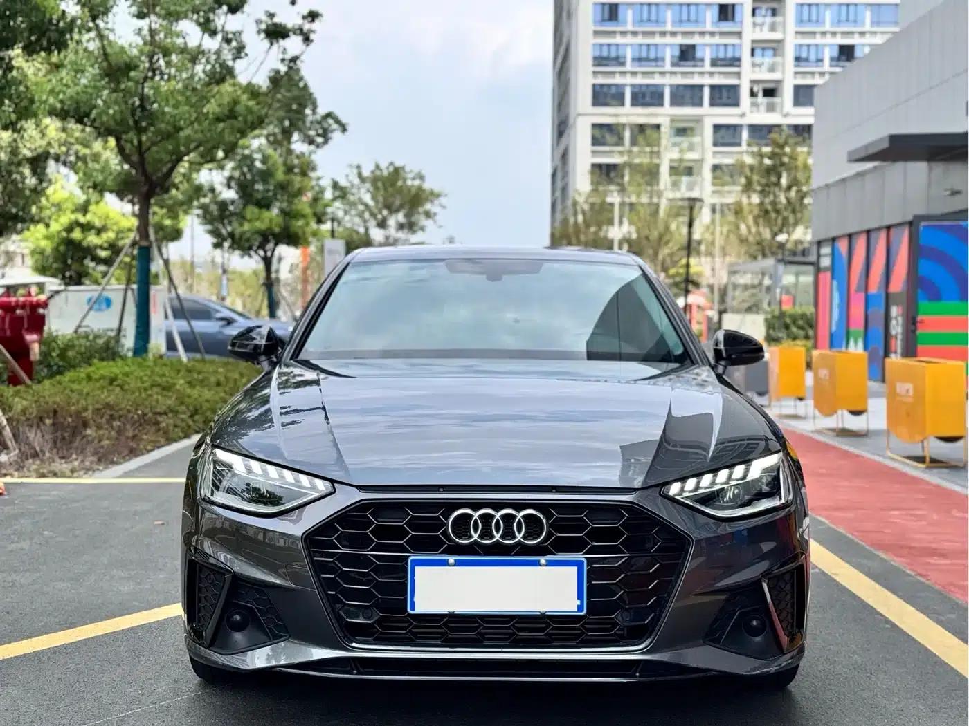 Audi A4L 2023 40 TFSI Fashion Dynamic Edition — миниатюра 2