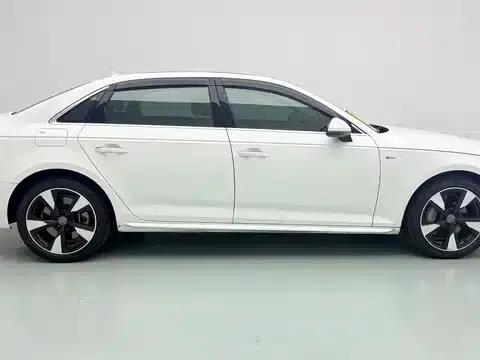Audi A4L 2017 45 TFSI quattro Sport — миниатюра 8