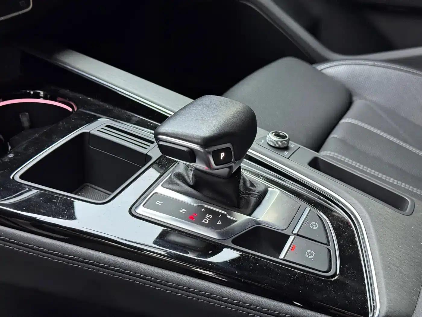 Audi A4L 2023 40 TFSI Fashion Dynamic Edition — миниатюра 12
