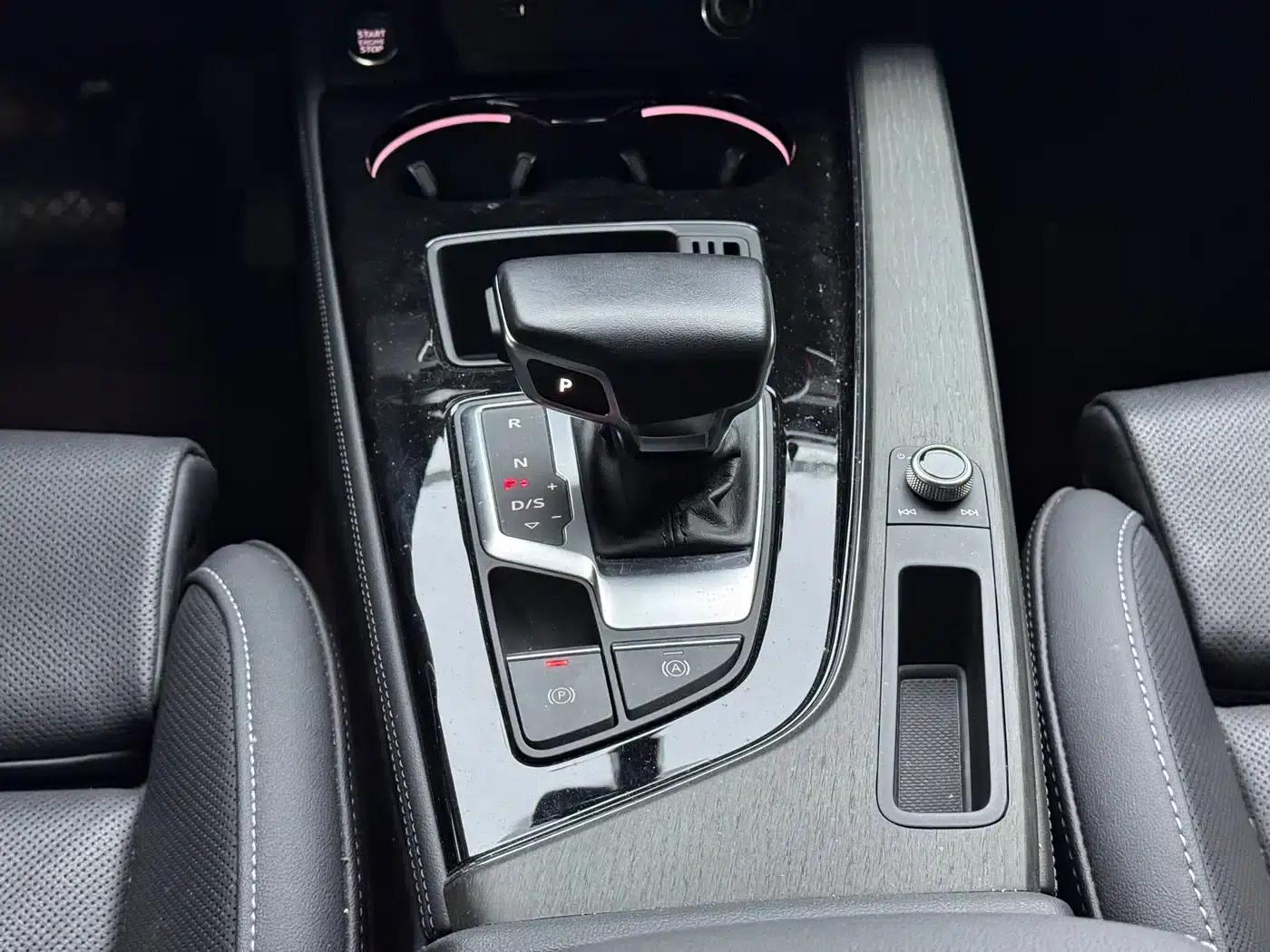 Audi A4L 2023 40 TFSI Fashion Dynamic Edition — миниатюра 10