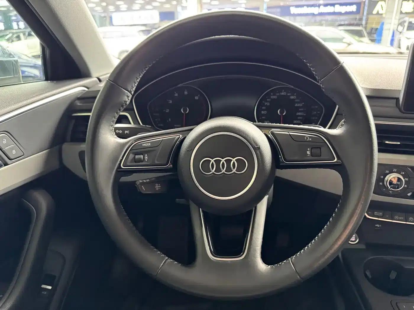 Audi A4L 2019 40 TFSI Progressive (China VI Emission Standard) — миниатюра 14