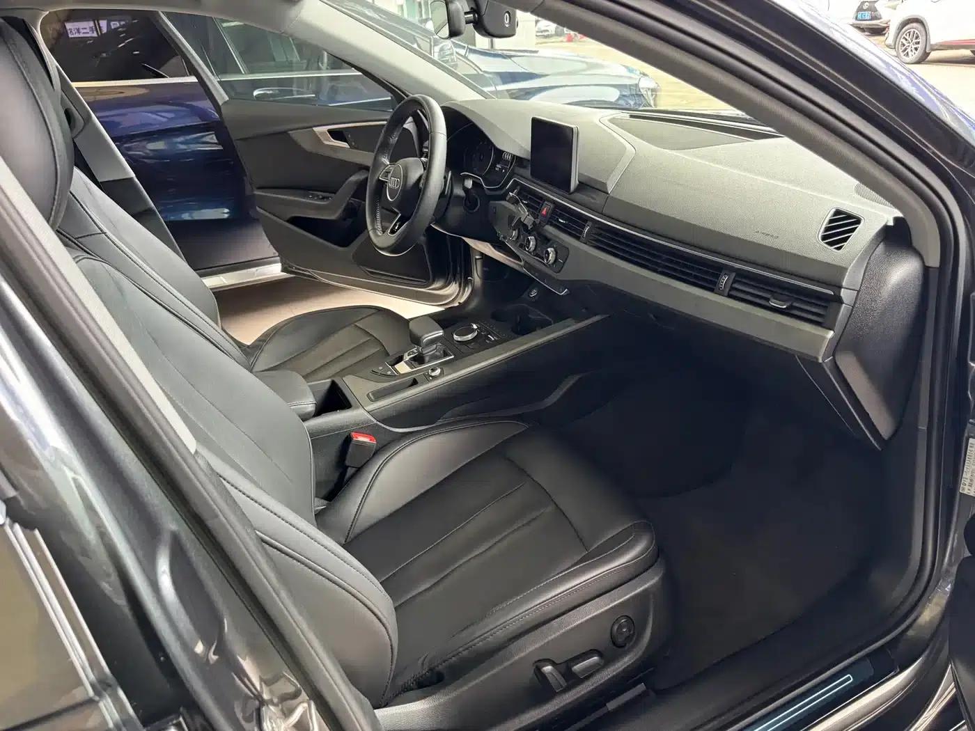 Audi A4L 2019 40 TFSI Progressive (China VI Emission Standard) — миниатюра 8