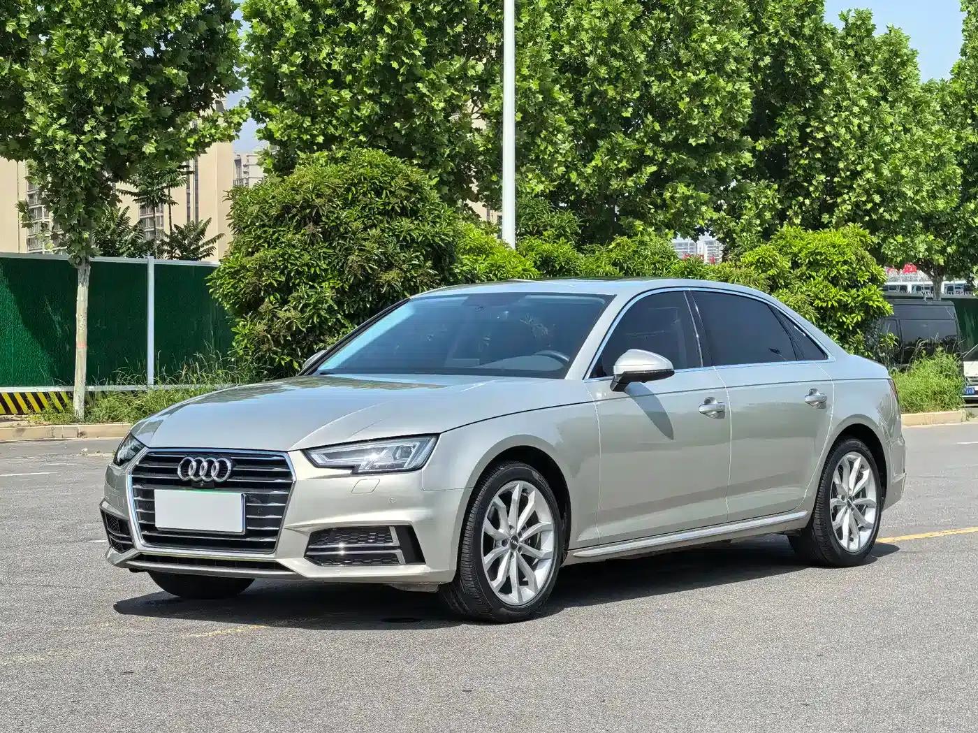 Audi A4L 2019 40 TFSI Progressive (China VI Emission Standard) — миниатюра 1
