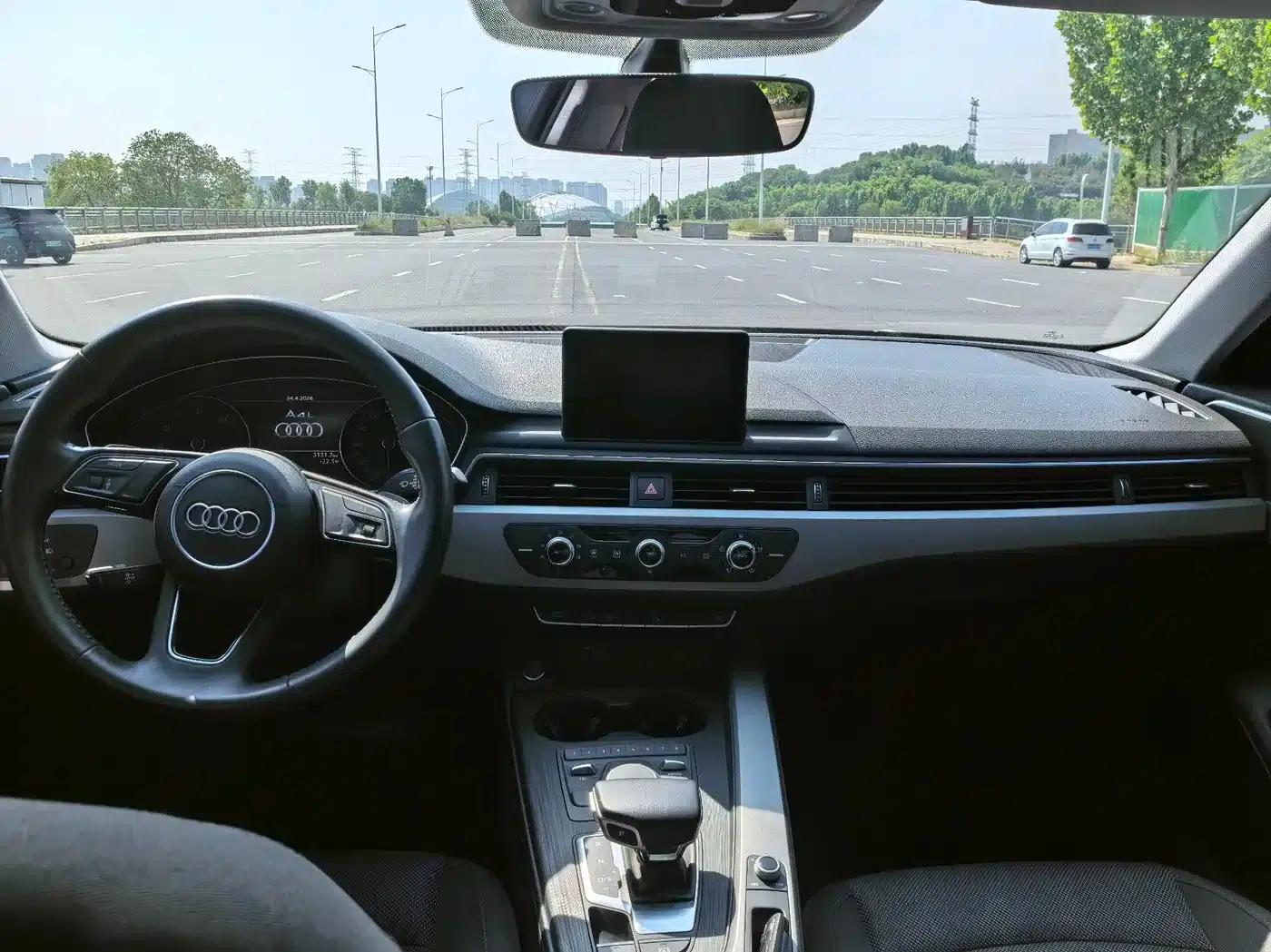 Audi A4L 2019 40 TFSI Progressive (China VI Emission Standard) — миниатюра 6