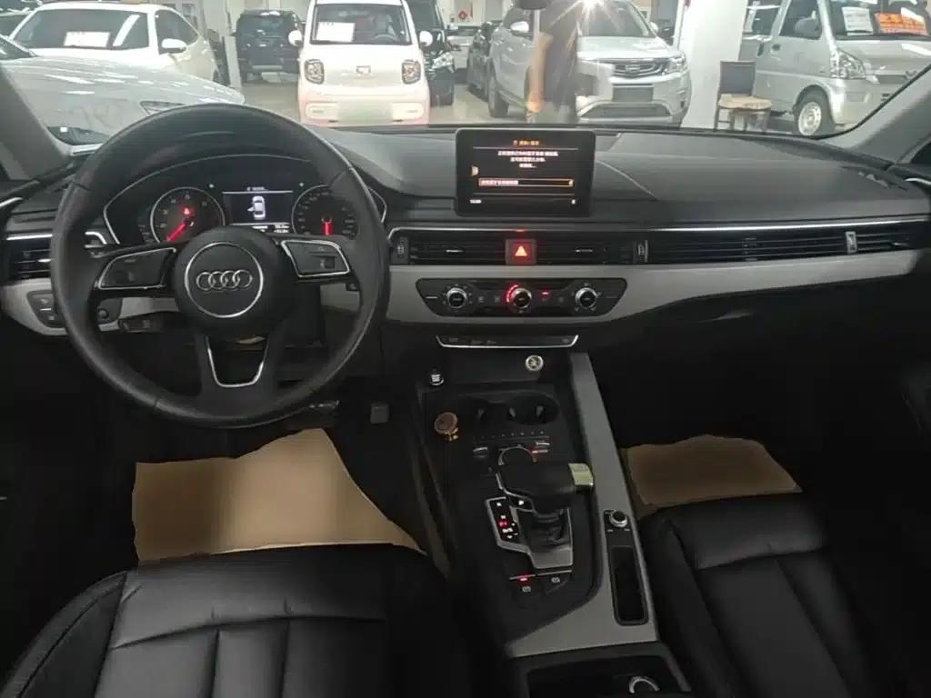 Audi A4L 2017 Plus 40 TFSI Progressive — миниатюра 10