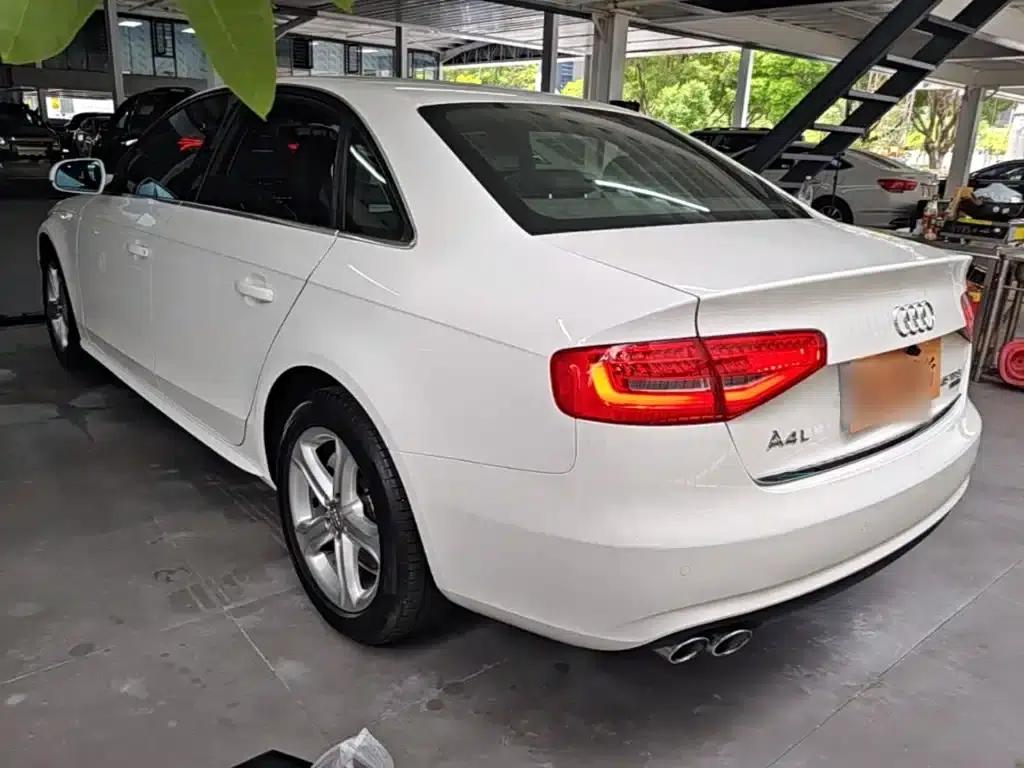 Audi A4L 2015 45 TFSI quattro Sport Edition — миниатюра 5