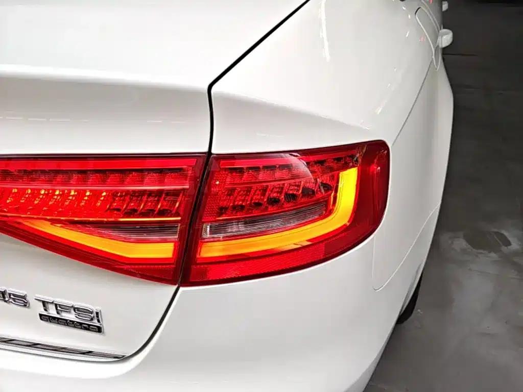 Audi A4L 2015 45 TFSI quattro Sport Edition — миниатюра 8