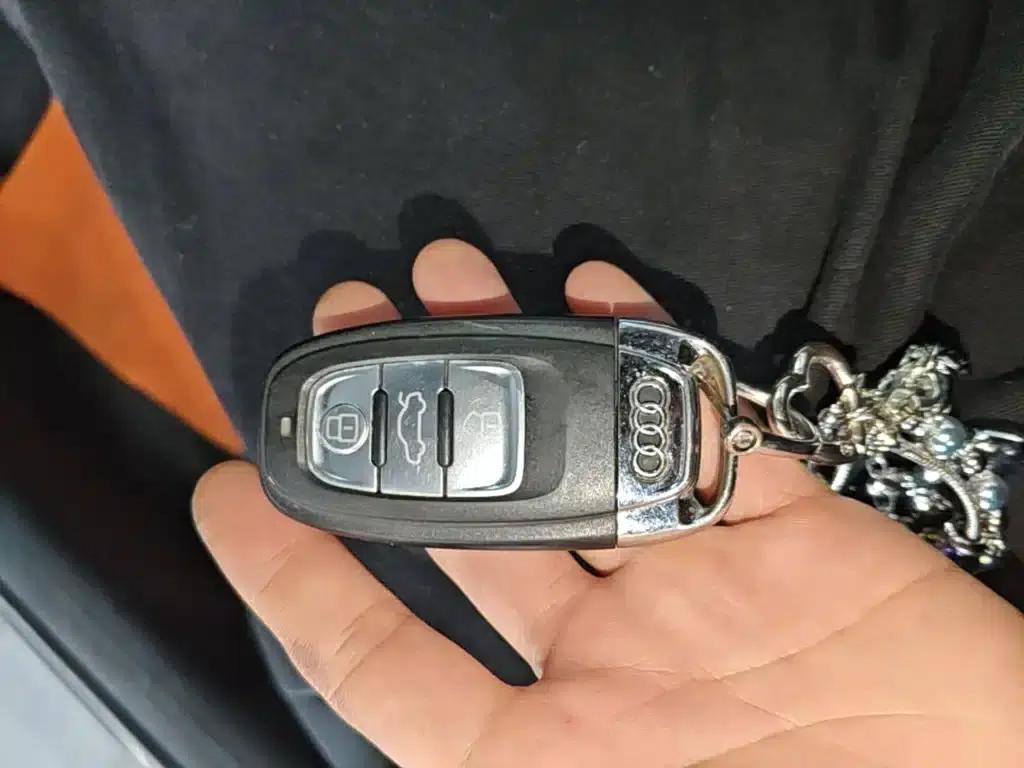 Audi A4L 2015 45 TFSI quattro Sport Edition — миниатюра 9