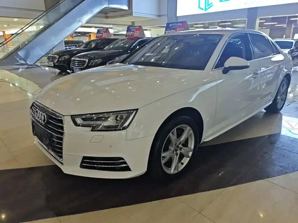Audi A4L 2018 30th Anniversary Edition 40 TFSI Progressive — миниатюра 2
