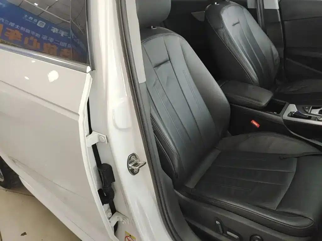 Audi A4L 2019 40 TFSI Fashion Edition (National V Emission Standard) — миниатюра 25