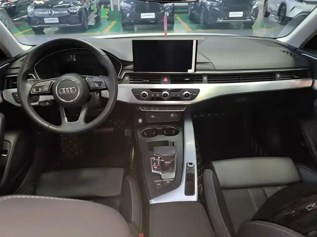 Audi A4L 2024 40 TFSI Fashion Dynamic Edition — миниатюра 10