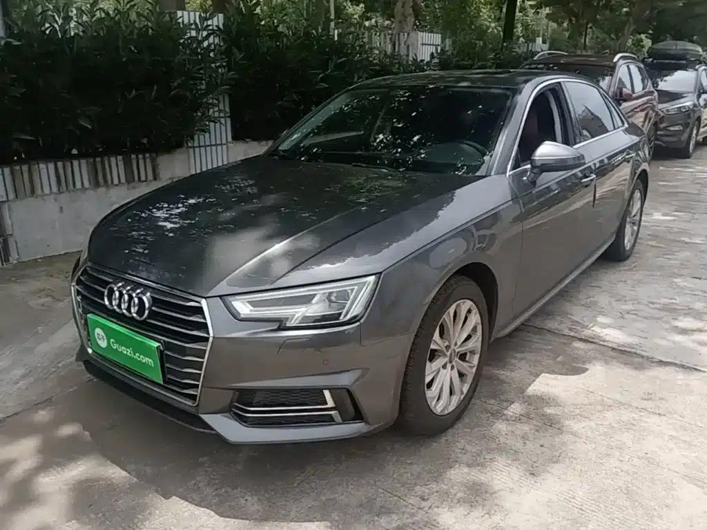 Audi A4L 2019 40 TFSI Progressive (China VI Emission Standard) — миниатюра 1