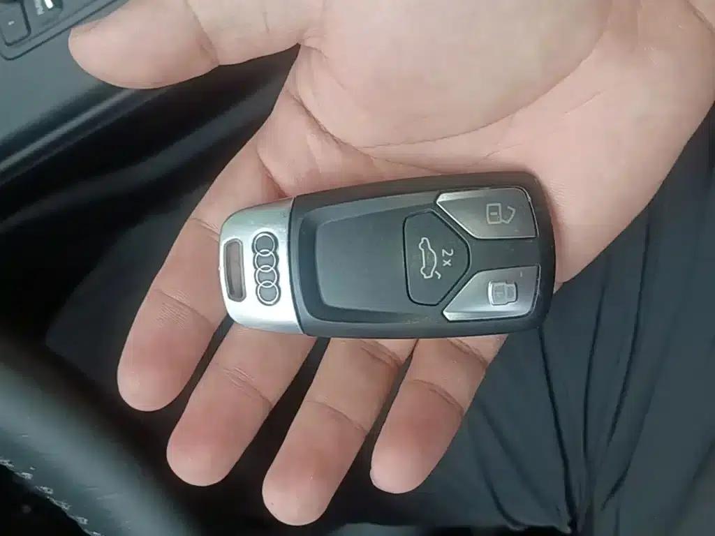 Audi A4L 2019 40 TFSI Progressive (China VI Emission Standard) — миниатюра 9