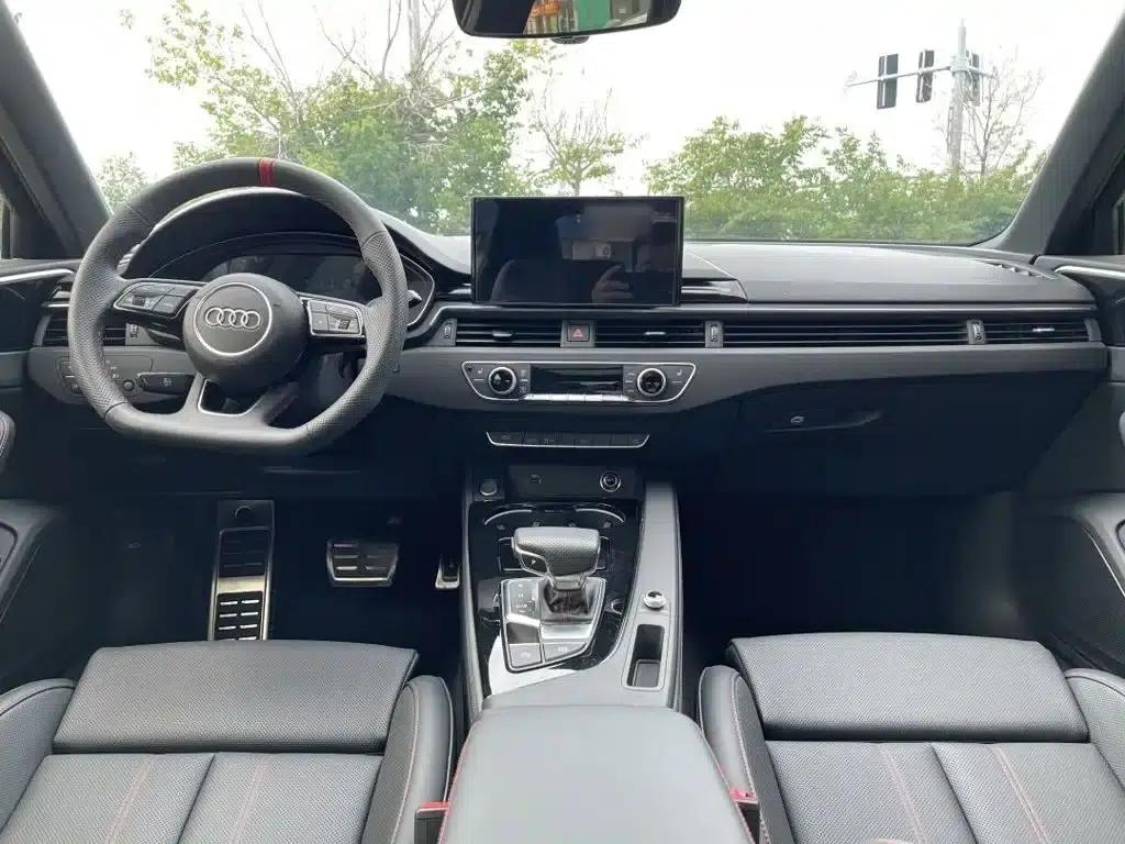 Audi A4L 2025 2 Million Unit Enjoyment Edition 40 TFSI Luxury Dynamic Model — миниатюра 10