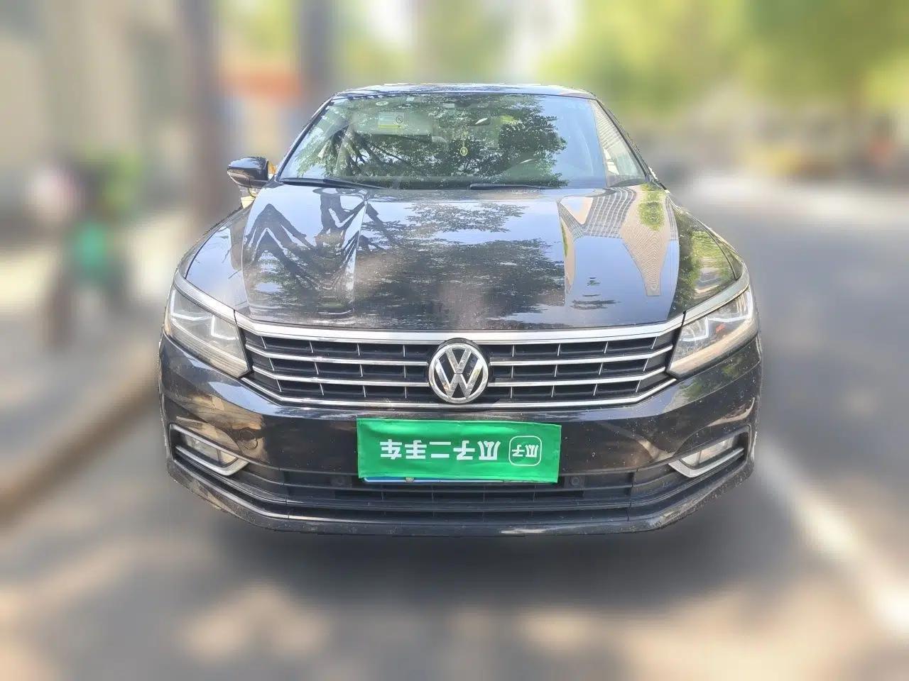 Volkswagen Passat 2017 280TSI DSG Luxury Edition — миниатюра 2
