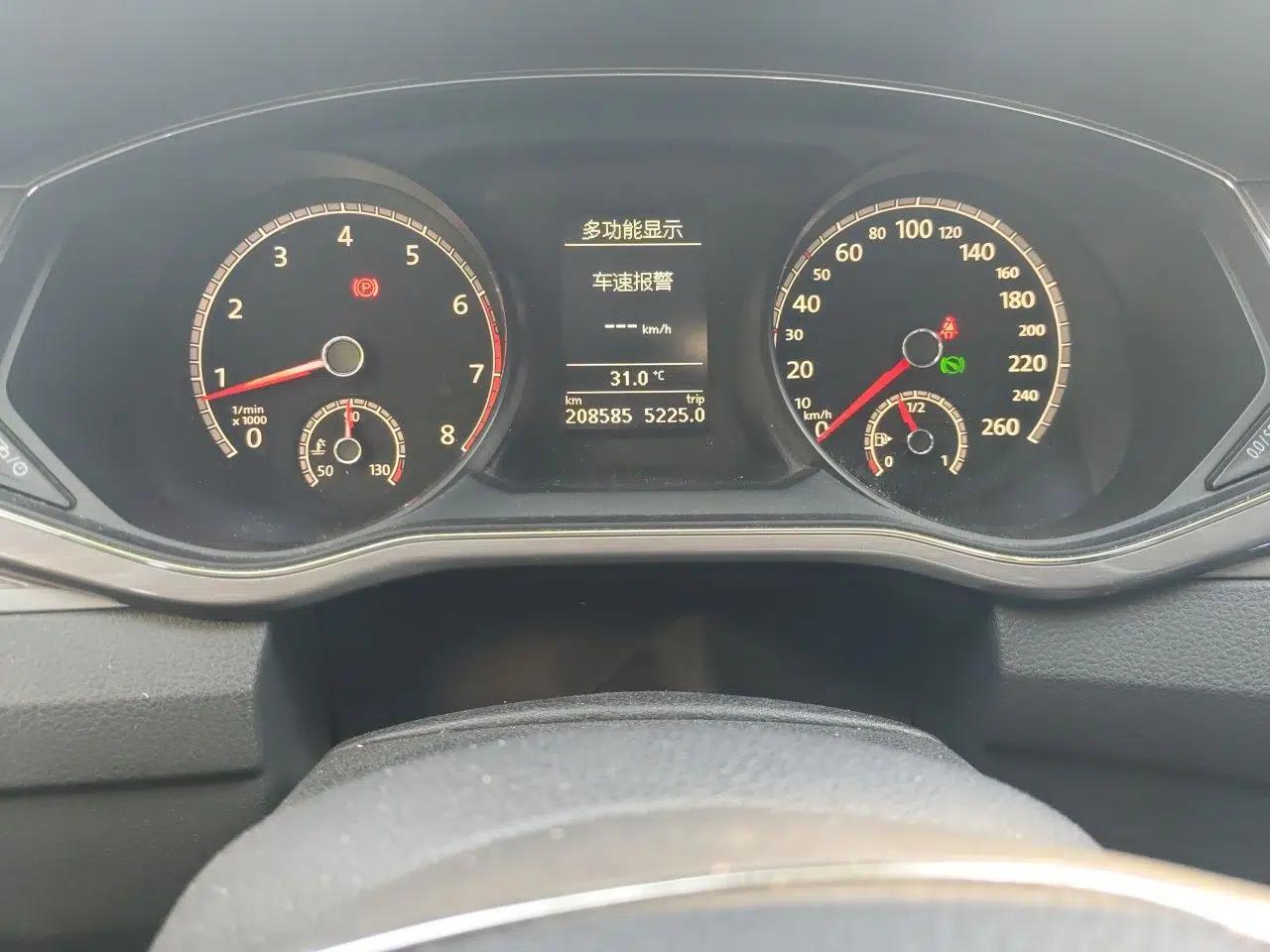 Volkswagen Passat 2017 280TSI DSG Luxury Edition — миниатюра 12