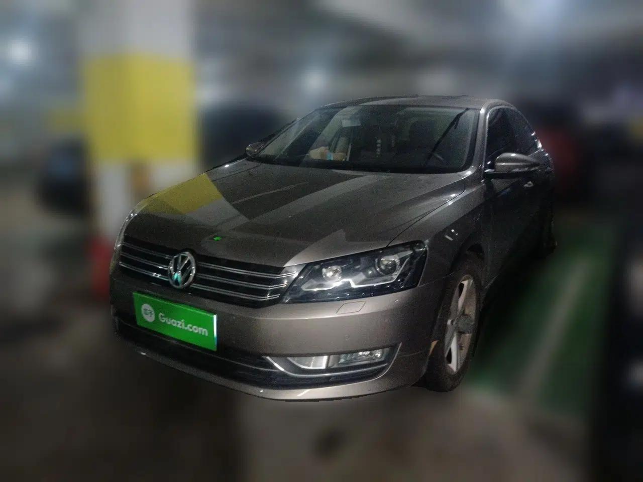 Volkswagen Passat 2011 1.8TSI DSG Prestige Edition — миниатюра 1