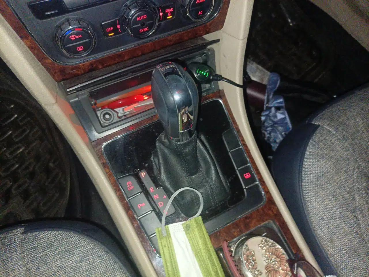 Volkswagen Passat 2011 1.8TSI DSG Prestige Edition — миниатюра 14