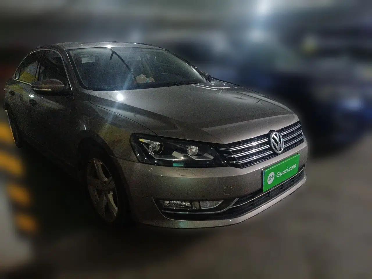 Volkswagen Passat 2011 1.8TSI DSG Prestige Edition — миниатюра 3