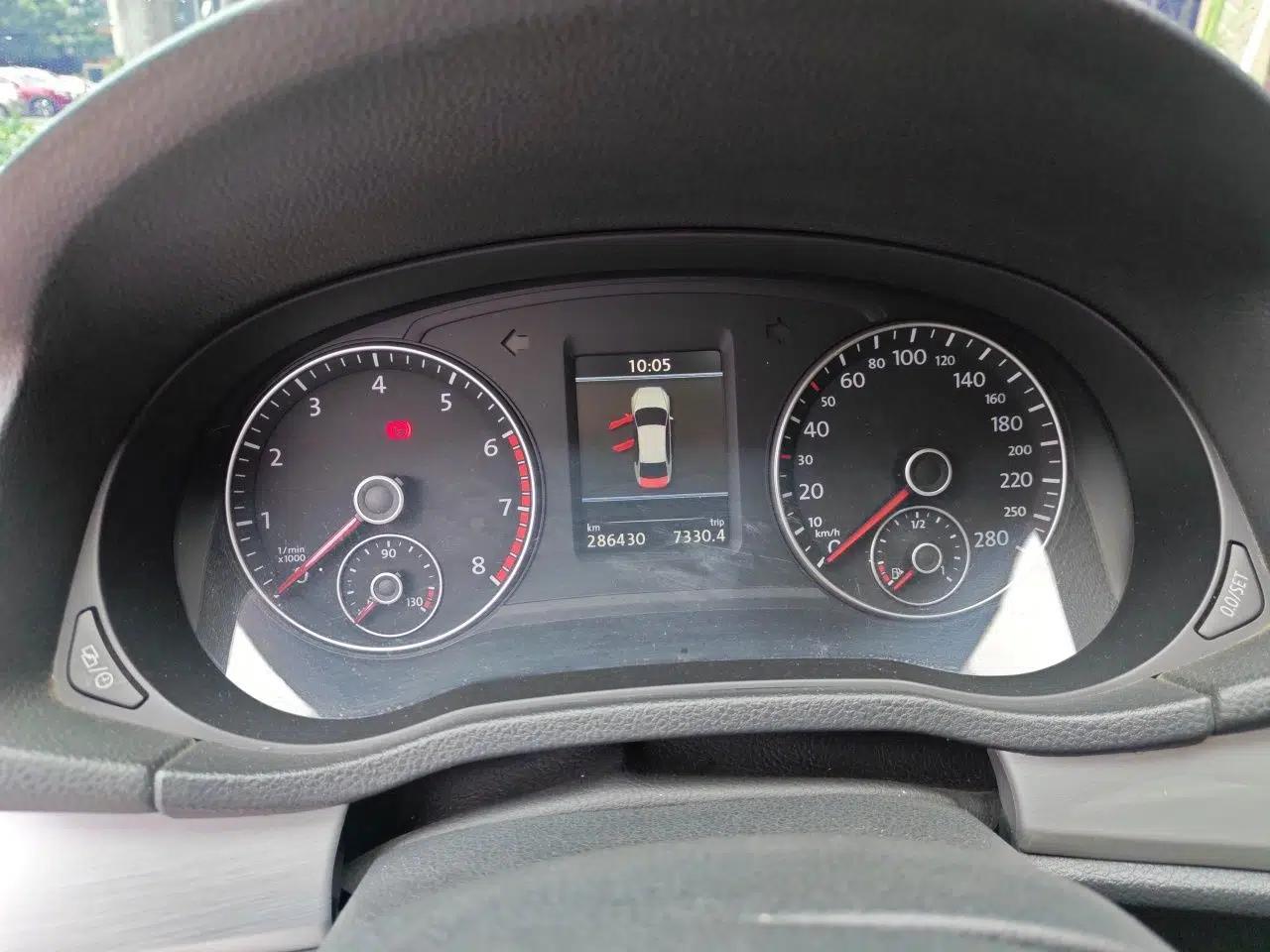 Volkswagen Passat 2015 1.8TSI DSG Prestige Edition — миниатюра 11