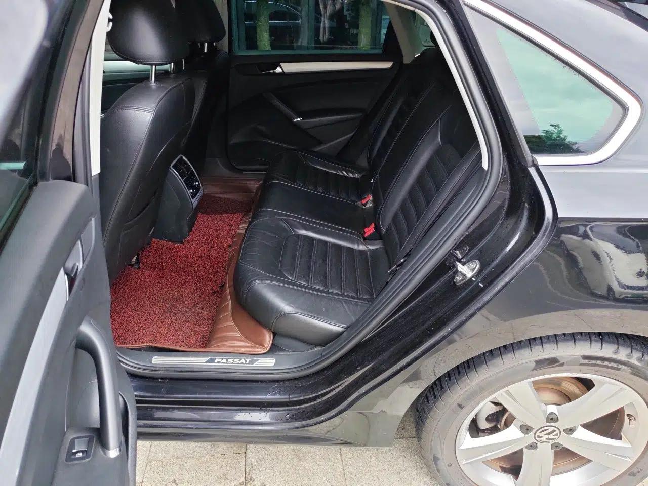 Volkswagen Passat 2015 1.8TSI DSG Prestige Edition — миниатюра 17