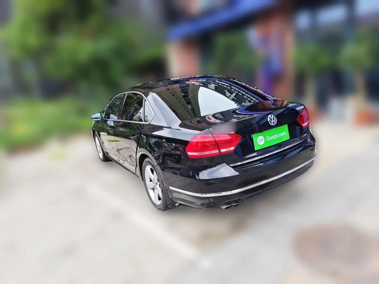 Volkswagen Passat 2015 1.8TSI DSG Prestige Edition — миниатюра 4
