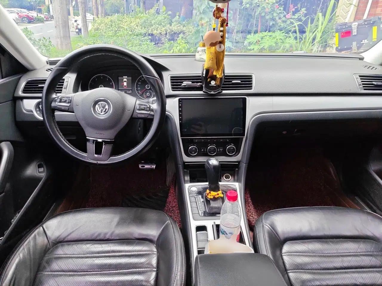 Volkswagen Passat 2015 1.8TSI DSG Prestige Edition — миниатюра 9