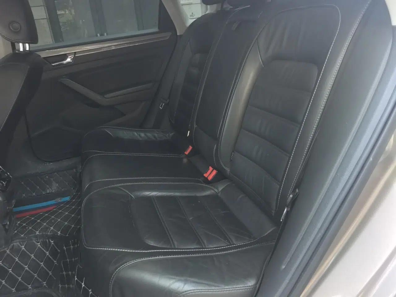 Volkswagen Passat 2017 330TSI DSG Luxury Edition — миниатюра 17