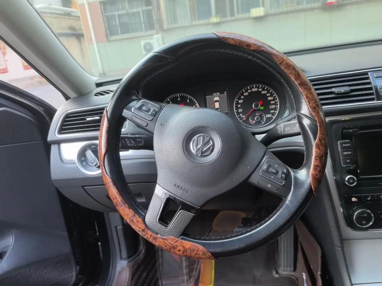 Volkswagen Passat 2013 1.8TSI DSG Prestige Edition — миниатюра 10