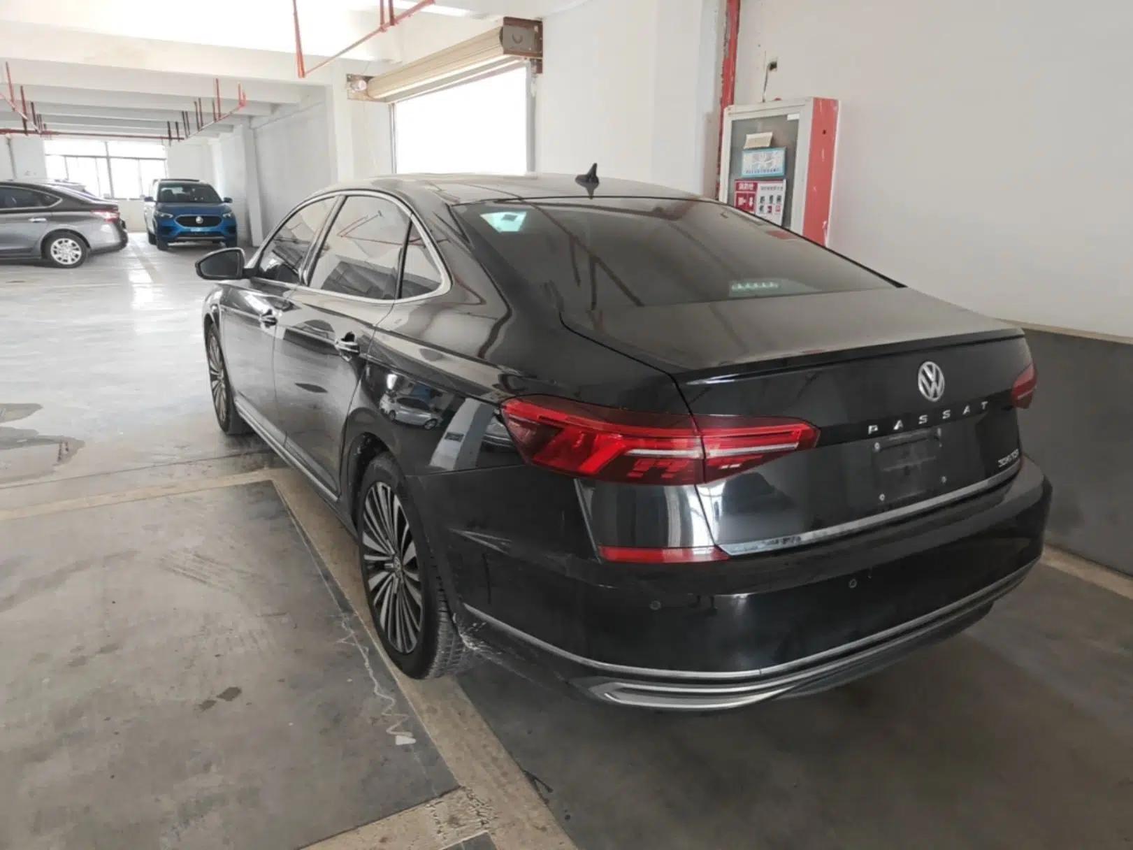 Volkswagen Passat 2020 330TSI Luxury Edition China VI — миниатюра 4