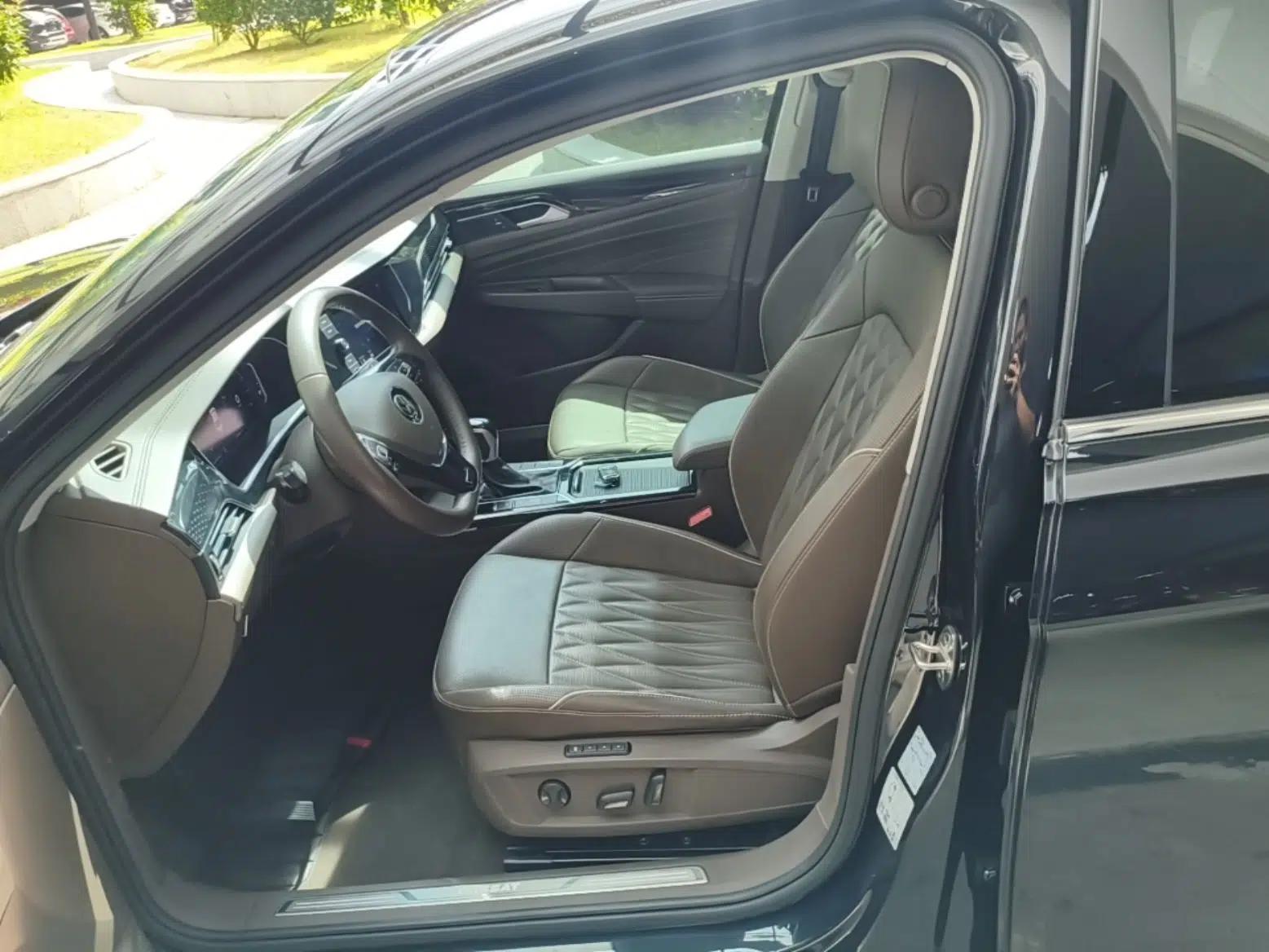 Volkswagen Passat 2019 330TSI Luxury Edition China VI Standard — миниатюра 17